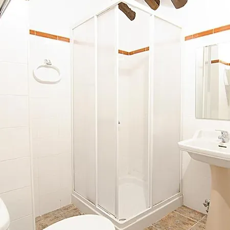 Cortijo Alzamigaja Holiday home *