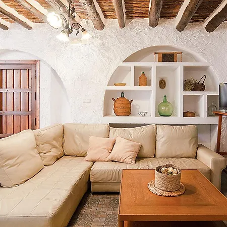 Holiday home Cortijo Alzamigaja