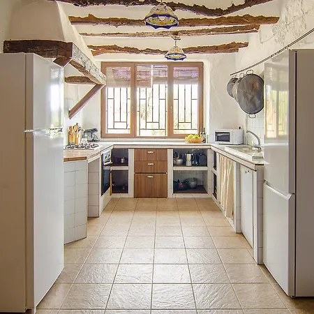 Cortijo Alzamigaja Holiday home Archidona