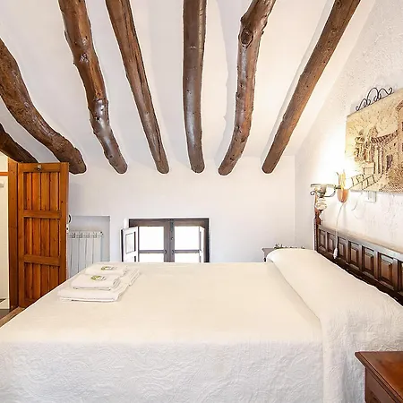 Holiday home Cortijo Alzamigaja *